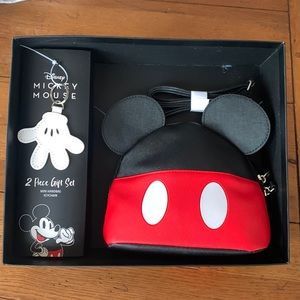 Mickey Mouse Mini Handbag and Key Chain Gift Set Disney Crossbody Wristlet NWT